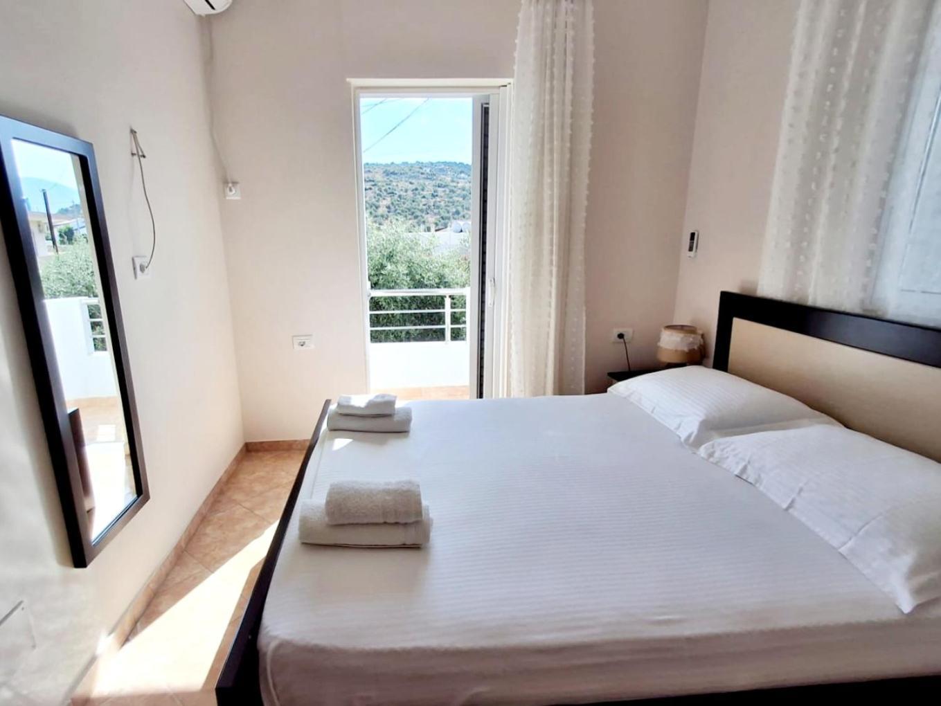 Myksamil Apartments Экстерьер фото
